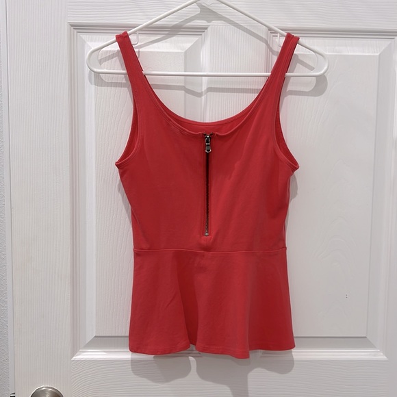 Express Peplum Top - Picture 3 of 4